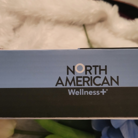 Therapeutic Shoulder Wrap. Heat to Help Soothe Pain - Picture 4 of 8